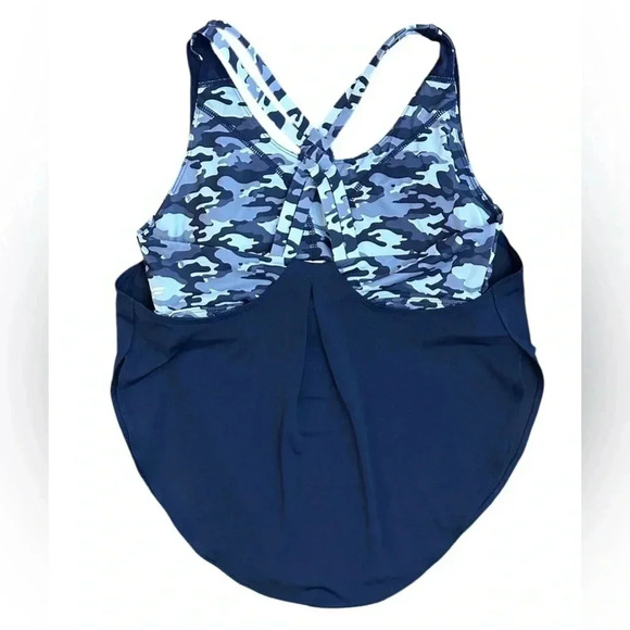 NWT Fabletics Giselle Powertouch Light Built-In Bra Swing Tank Blue Medium - Picture 7 of 10